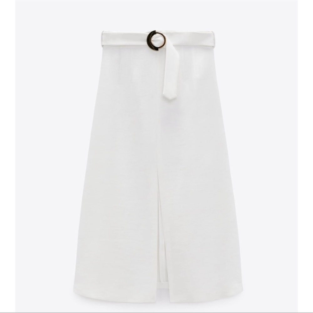 Zara | NWOT White Midi Skirt with Gold Buckle Belt M